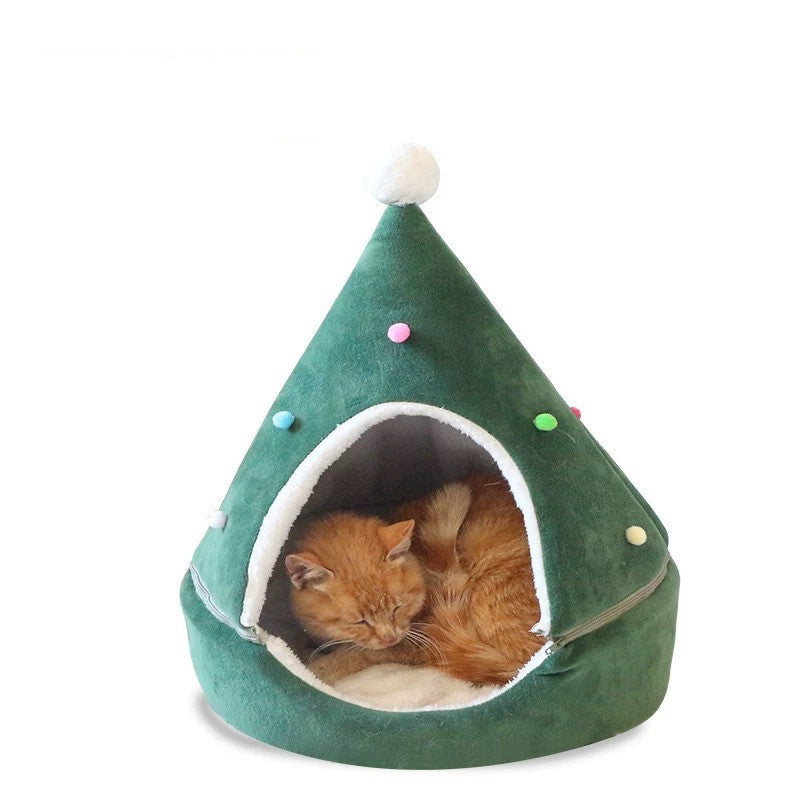Christmas Cat Bed – Cozy Holiday Tree Design for Cats